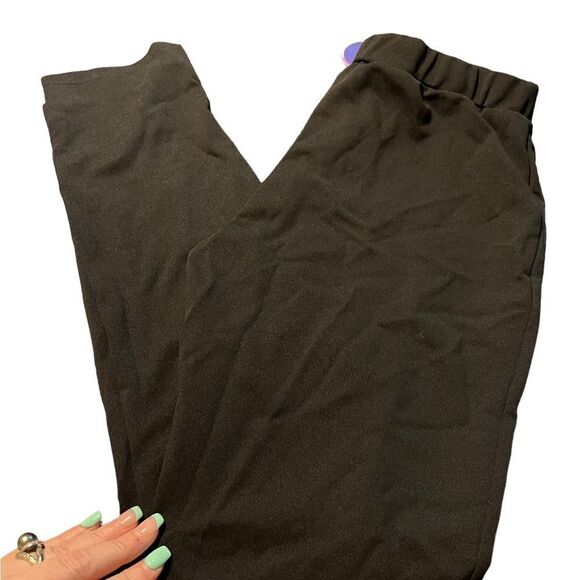 Super cute pants  - Picture 8 of 13